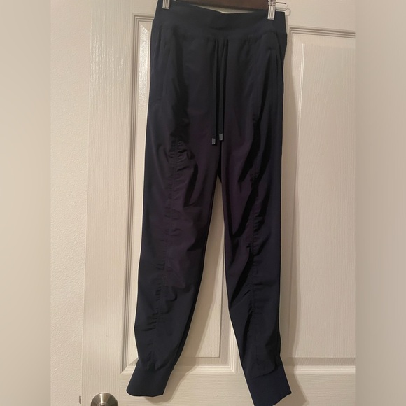 Athleta Pants - Athleta navy Jogger Pants